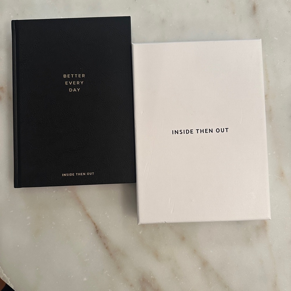 Black and White Journals Set